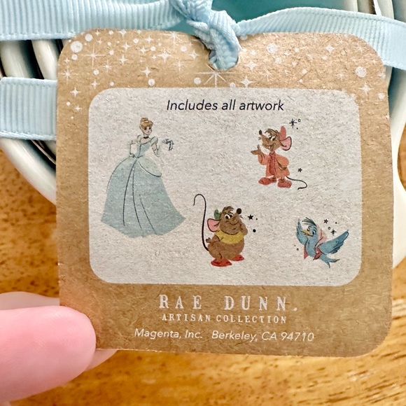 Rae Dunn Disney Cinderella Ceramic Measuring Cups NEW!! - Picture 4 of 4